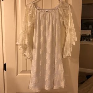 White, daisy dress